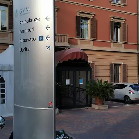 V Torre V Nigrisoli A Porta San Vitale Gasthof Bologna