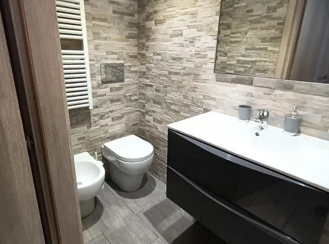 Gasthof V Torre V Nigrisoli A Porta San Vitale Bologna