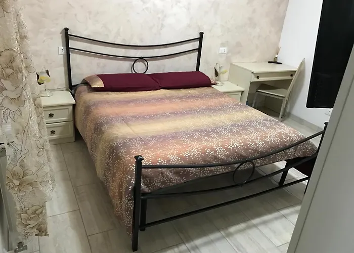 V Torre V Nigrisoli A Porta San Vitale 3* Μπολόνια