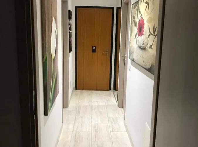 Πανσιόν V Torre V Nigrisoli A Porta San Vitale 3*