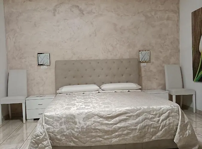 V Torre V Nigrisoli A Porta San Vitale Gæstehus 3*